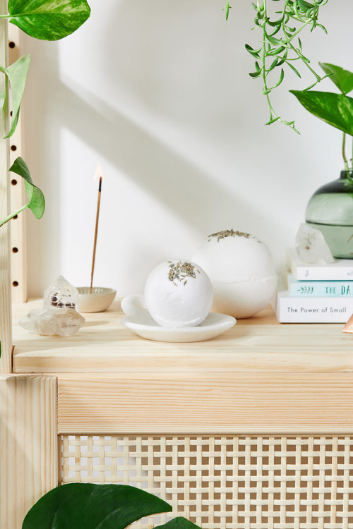 Organic Lavender Bath Bomb – Relaxing Calm Bomb
